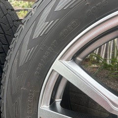 スタッドレスタイヤホイール4本 の画像