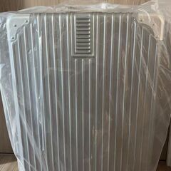 【新品】スーツケース キャリーケース 機内持ち込み ABS+PC 耐衝撃 大容量 超軽量 360度回転 （Mサイズ 66*43*25cm シルバー）の画像