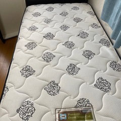 シングルベッド
の画像