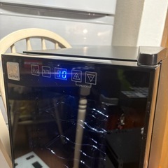 2017年製 ワインセラー 動作品の画像