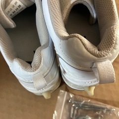 2-In-1 　ローラースケート⇄スニーカーの画像