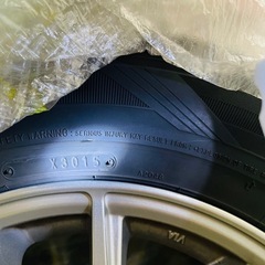 スタッドレスタイヤ　DUNLOPの画像