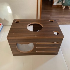 キャットボックス　キャットハウス　猫箱の画像