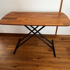 ローテーブル（ニトリ・昇降可能）の画像