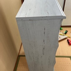 収納棚
の画像