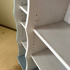 収納棚
の画像
