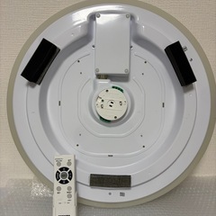 12畳用LEDシーリングライト　TOSHIBA  NLEH12BK1A-LC リモコンつき付きの画像