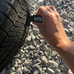 スタッドレスタイヤ　ホイルセット　205/65R16の画像