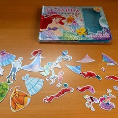 アリエルのドレスきせかえマグネットの画像