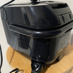 炊飯器
の画像