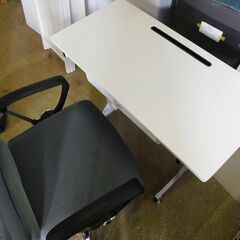 【JM866】ComHoma 昇降デスク 手動 キャスター付き デスク&OAチェアセットの画像