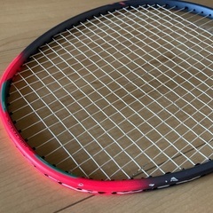 バドミントンラケットの画像