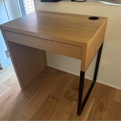 MICKE ミッケ デスクの画像