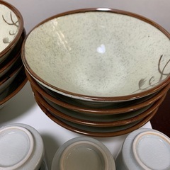 丼鉢　湯呑み　食器類　まとめての画像