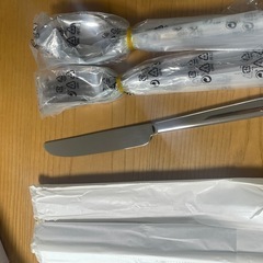 ナイフ、フォーク、スプーンセットの画像