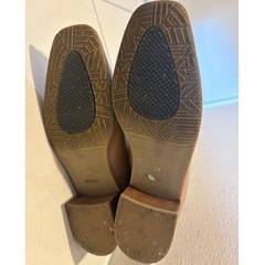 イーボル ショートブーツ ベージュの画像