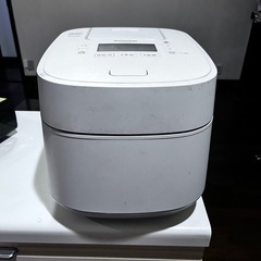 IH炊飯器 2018年製の画像