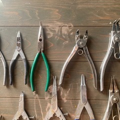 スナップリングプライヤーの画像