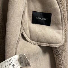 美品　定価35000円位　ベージュの画像