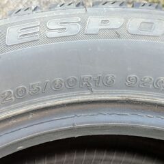 工賃込み　２０２２年ブリヂストン製冬タイヤ２０５／６０Ｒ１６　４本セットの画像