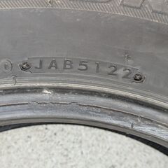 工賃込み　２０２２年ブリヂストン製冬タイヤ２０５／６０Ｒ１６　４本セットの画像