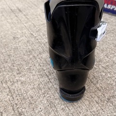 子供用スキー靴の画像