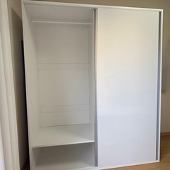 ディノス　引き戸クローゼットの画像