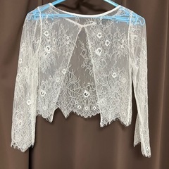 ウェディングドレス　レースボレロの画像