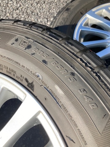 取引中　205/65R15 ホイール付スタッドレスタイヤ4本セット　ステップワゴン