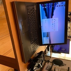 記念特価！dell precision m6700改その⑩。win11pro64bi　i7 3740M 17インチ大画面液晶 独立GPU搭載fpM4000！SSD2400G＋HDD500Gメモリー16Gの画像