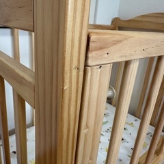 ベビーベッドの画像