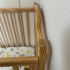 ベビーベッドの画像