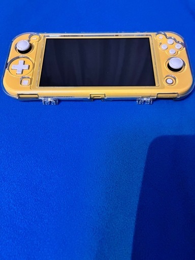 任天堂Switchlite イエロー どうぶつの森ケース付き
