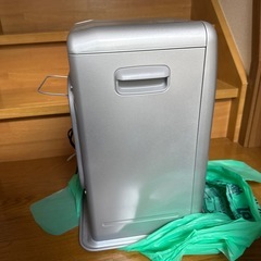 ダイニチ　灯油ストーブの画像