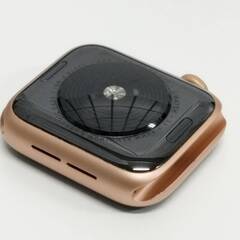 【良品】Apple Watch SE 第1世代/GPS/40mm/A2351/ゴールド〈MKQ03J/A〉の画像