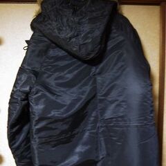 メンズコート Mサイズ（少し難あり） お値下げ お早めのお取引希望！！の画像