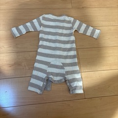 長袖ロンパース　60-70の画像
