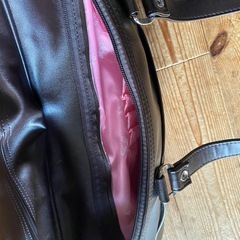 スクールバッグ🧳ブラウンの画像