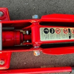 フロアジャッキ　の画像