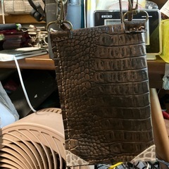 本革、合皮携帯ぽポシェットの画像