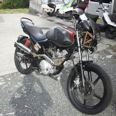 YAMAHA YBR  ワイビー アール125 ・インジェクションモデル・カスタム車輛の画像