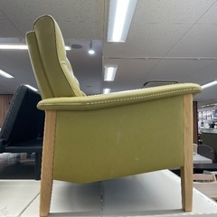 Karimoku 2人掛けソファーの画像