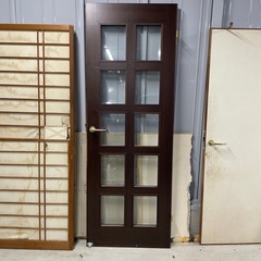 洋室ドアの画像