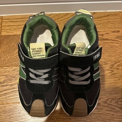 スニーカー　長靴の画像