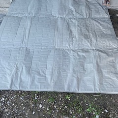 電気カーペット2畳用使用感なしの画像