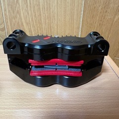 RPM XRIDER 対向4ポッドキャリパーの画像