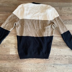 【ZARA】カーディガンの画像