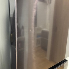 2021年式 HITACHI 冷蔵庫 R-V32NVの画像