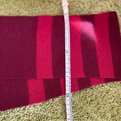 アフタヌーンティーのマフラーの画像