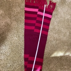 アフタヌーンティーのマフラーの画像